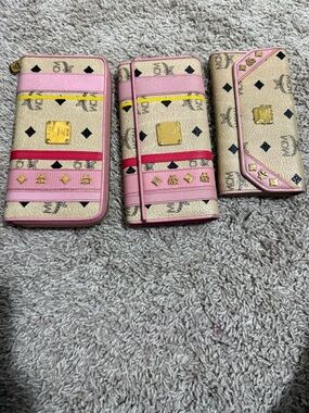 Mcm wallet
